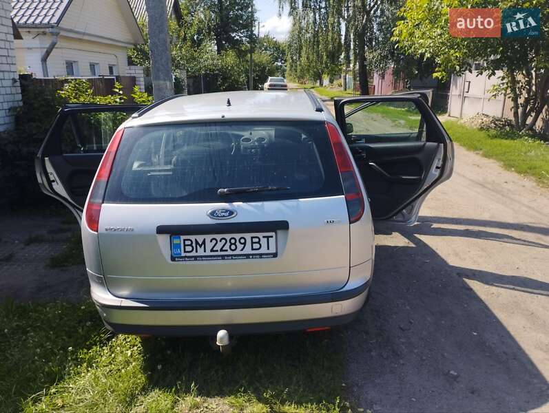 Универсал Ford Focus 2005 в Глухове