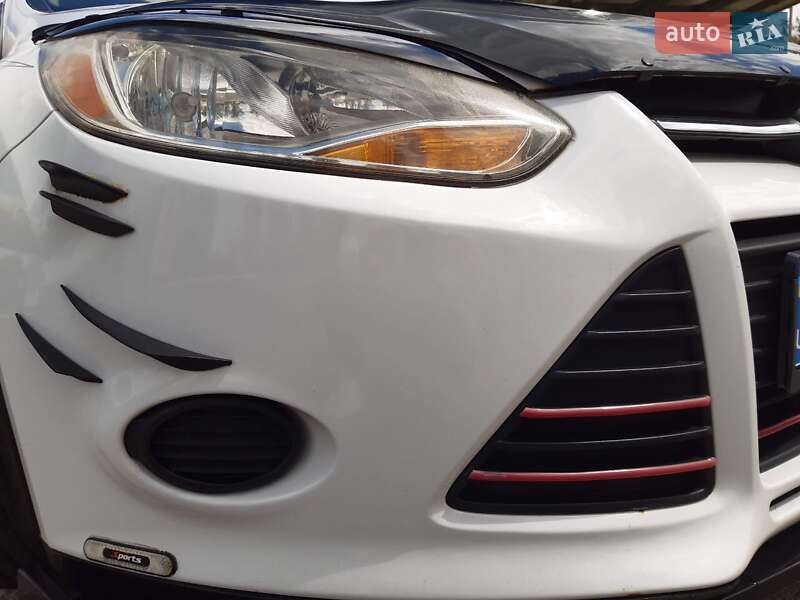 Седан Ford Focus 2013 в Києві фото 12 Седан Ford Focus 2013 в Києві