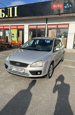 Хэтчбек Ford Focus 2007 в Вышгороде