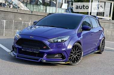 Хетчбек Ford Focus 2014 в Харкові