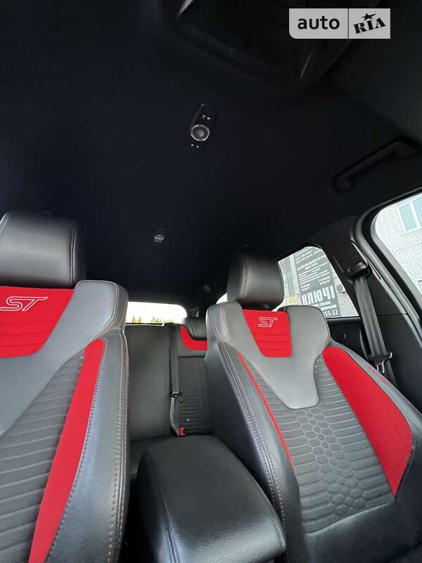 Универсал Ford Focus 2018 в Киеве фото 44 Универсал Ford Focus 2018 в Киеве