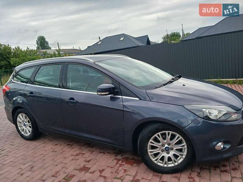 Универсал Ford Focus 2011 в 