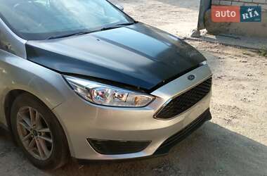 Седан Ford Focus 2015 в Дніпрі