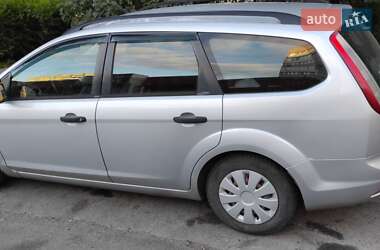 Универсал Ford Focus 2010 в 