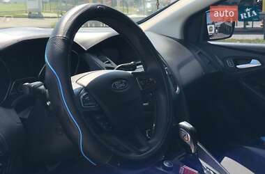 Седан Ford Focus 2015 в Николаеве