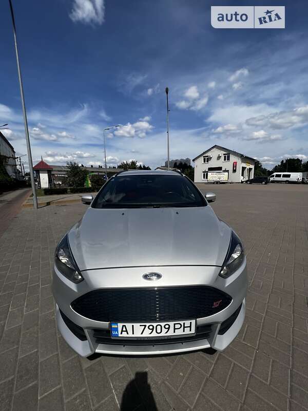 Универсал Ford Focus 2018 в Киеве фото 32 Универсал Ford Focus 2018 в Киеве