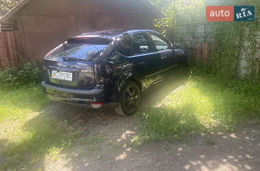 Хетчбек Ford Focus 2006 в 