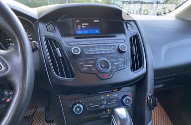 Хетчбек Ford Focus 2015 в  фото 26 Хетчбек Ford Focus 2015 в