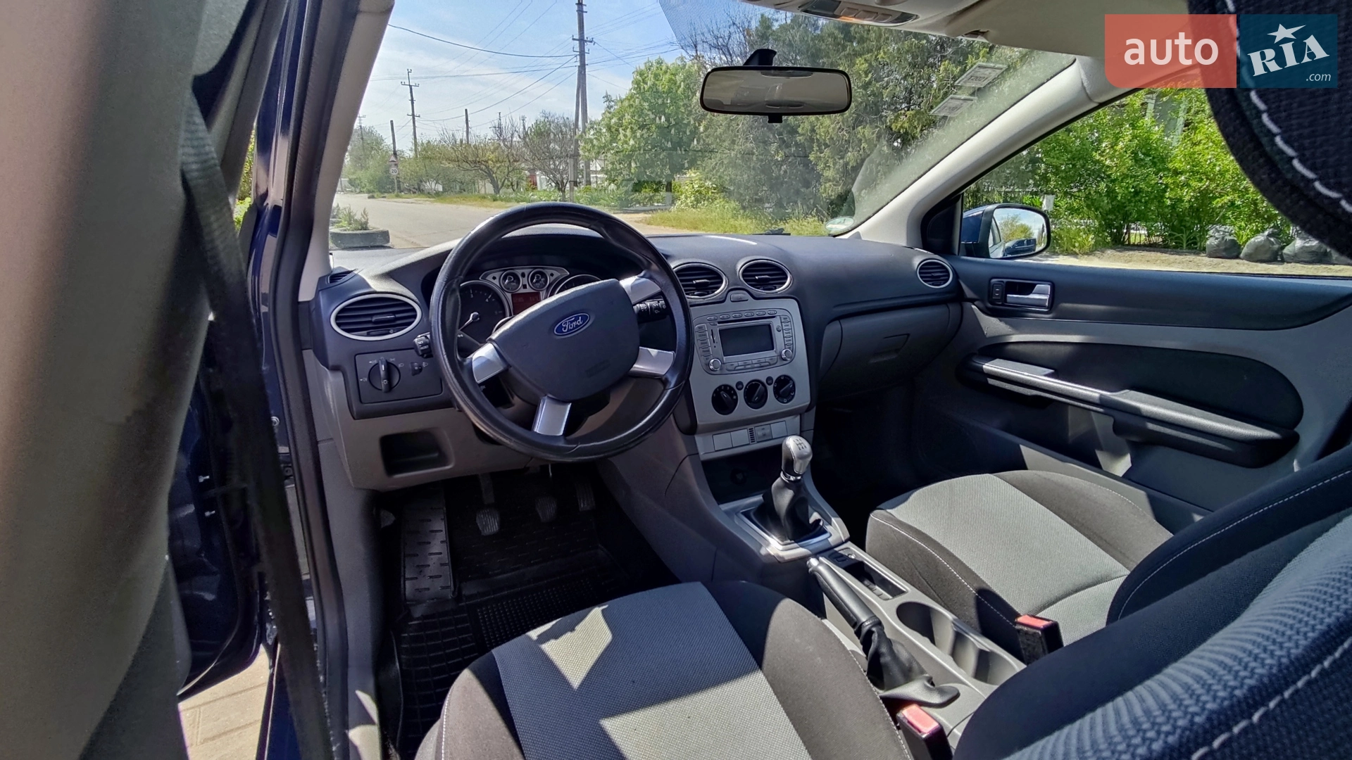 2010 Ford Focus - мініатюра 4