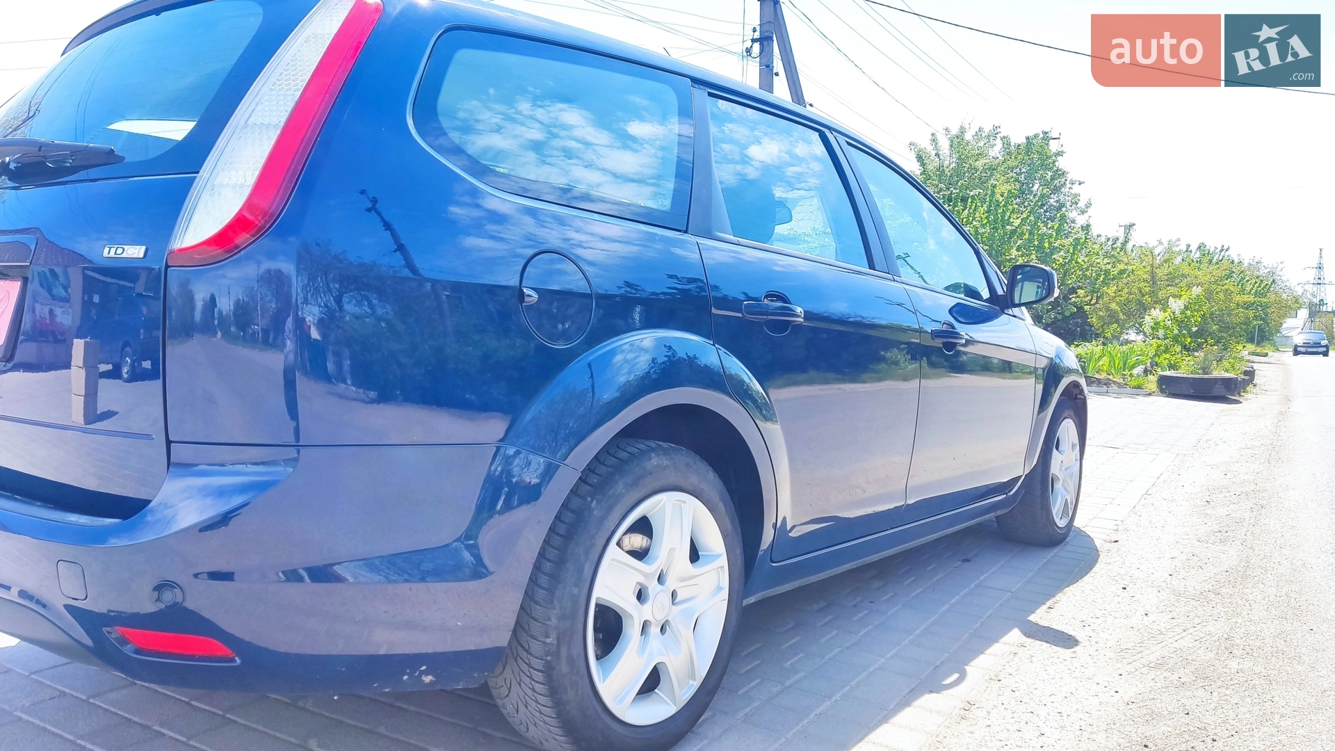 2010 Ford Focus - мініатюра 11