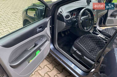 Универсал Ford Focus 2009 в Новояворовске