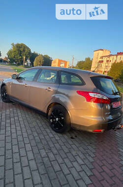 Универсал Ford Focus 2013 в Ровно