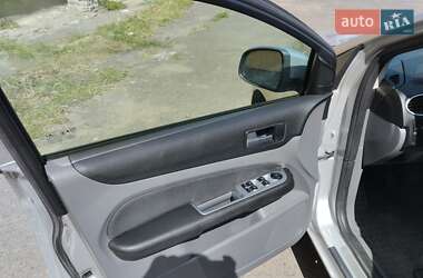 Хэтчбек Ford Focus 2008 в 