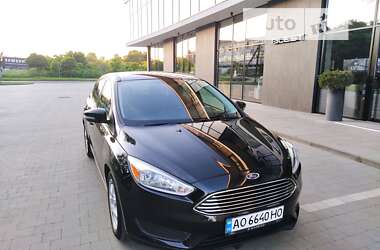 Хэтчбек Ford Focus 2015 в Ужгороде