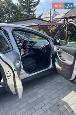 Универсал Ford Focus 2011 в 