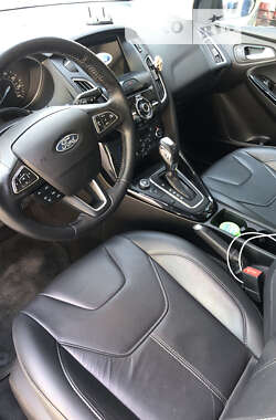 Хэтчбек Ford Focus 2017 в 