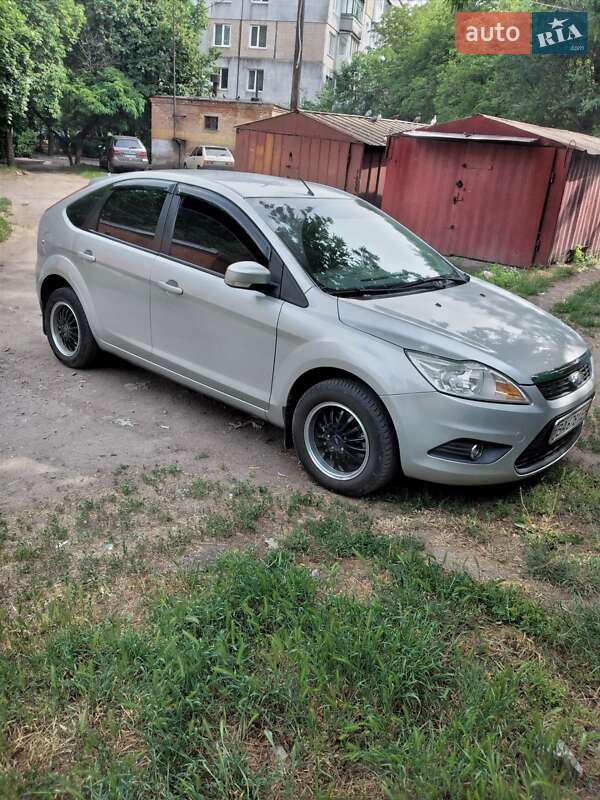 Хетчбек Ford Focus 2008 в Кропивницькому