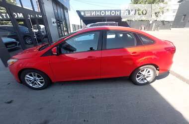 Седан Ford Focus 2015 в 
