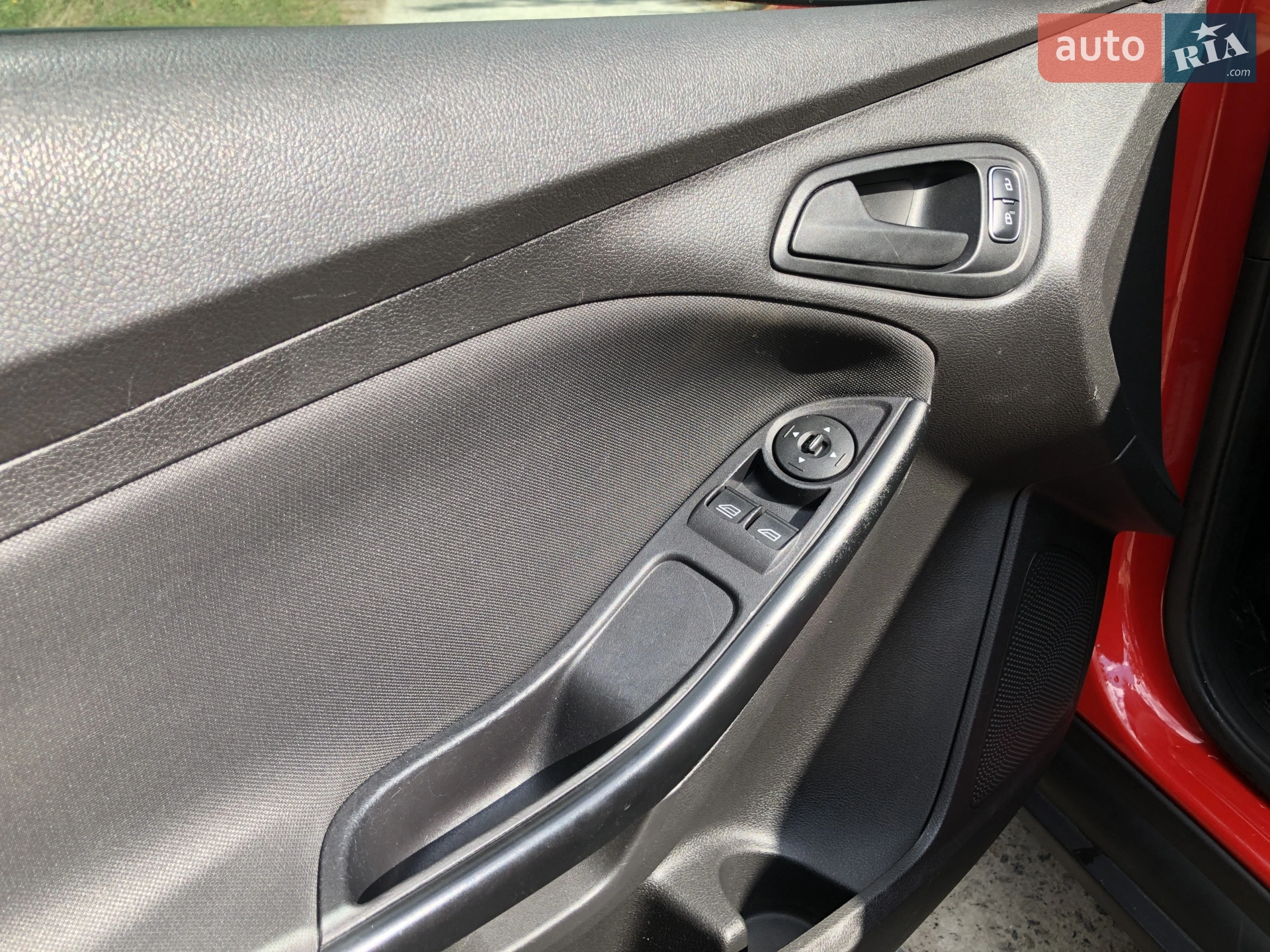 2015 Ford Focus - мініатюра 29