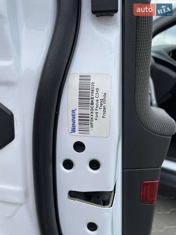 Хэтчбек Ford Focus 2014 в Вишневом