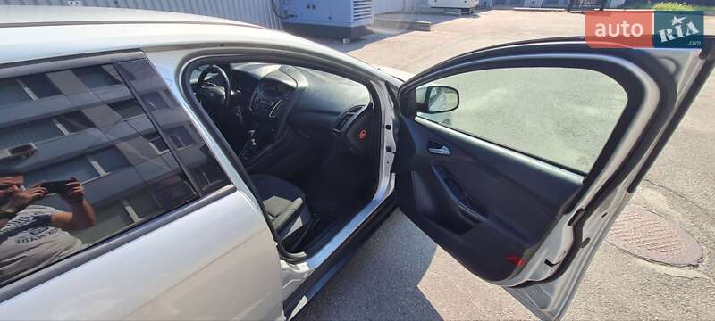 Универсал Ford Focus 2015 в Днепре