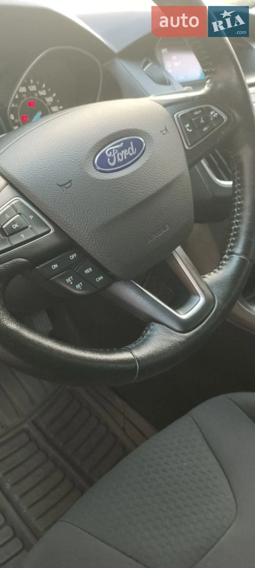 2015 Ford Focus - мініатюра 15