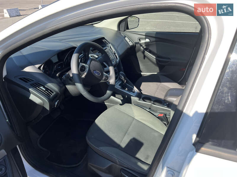 Седан Ford Focus 2013 в Львове