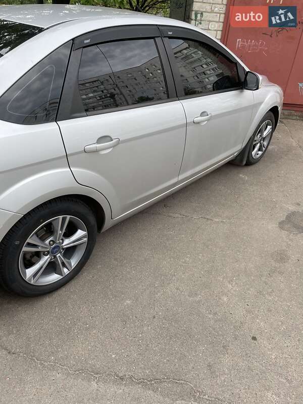 Седан Ford Focus 2008 в Черкассах фото 3 Седан Ford Focus 2008 в Черкассах