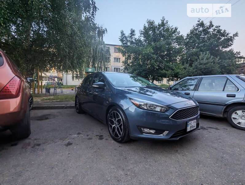 Седан Ford Focus 2018 в Львове