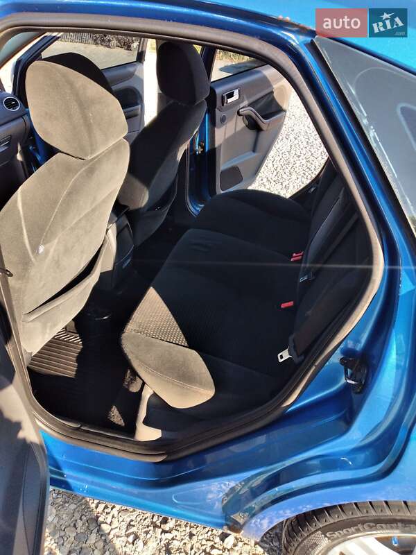 Хэтчбек Ford Focus 2005 в Тернополе фото 35 Хэтчбек Ford Focus 2005 в Тернополе