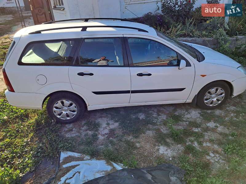 Универсал Ford Focus 2000 в Умани