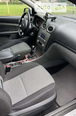 Универсал Ford Focus 2010 в 