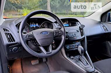 Хэтчбек Ford Focus 2018 в 