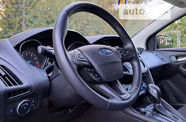 Хэтчбек Ford Focus 2018 в 