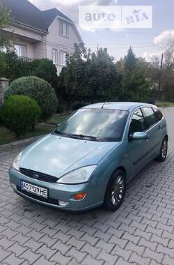 Хетчбек Ford Focus 1999 в Ужгороді