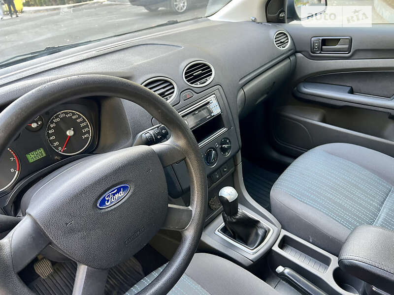 Седан Ford Focus 2005 в Хмельницькому