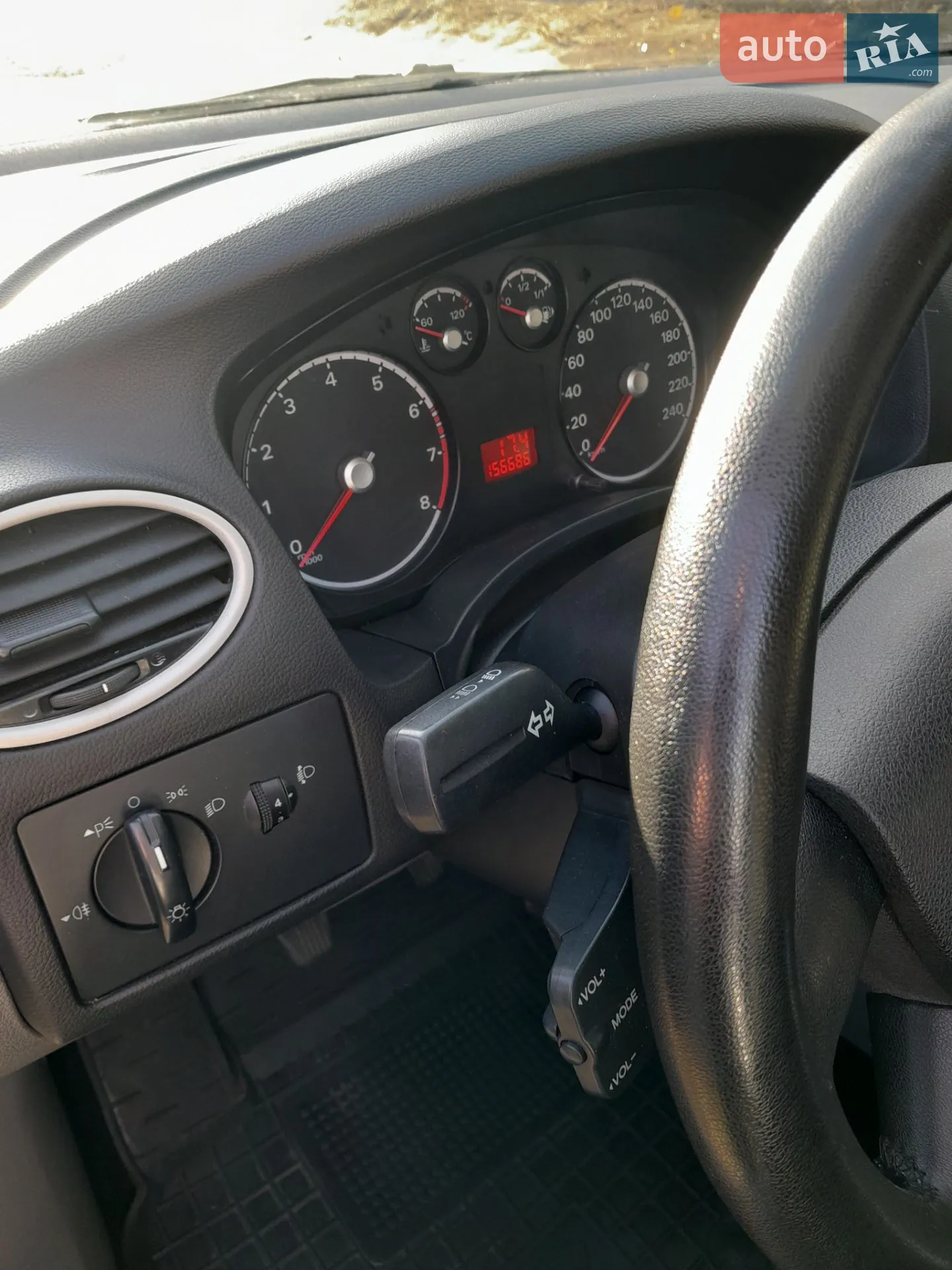 2010 Ford Focus - мініатюра 5