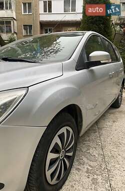 Универсал Ford Focus 2010 в 