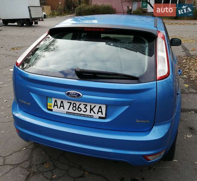 Хэтчбек Ford Focus 2010 в Киеве фото 6 Хэтчбек Ford Focus 2010 в Киеве