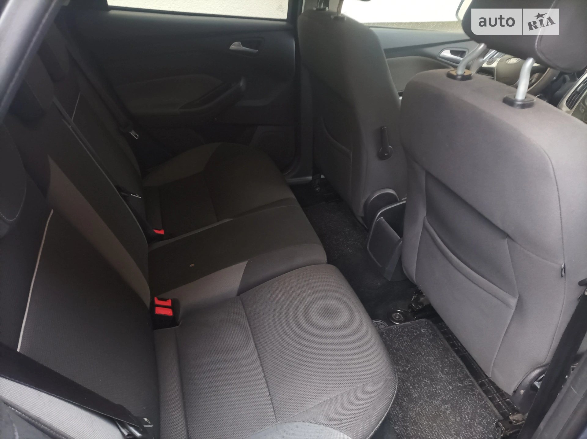 2011 Ford Focus - мініатюра 25