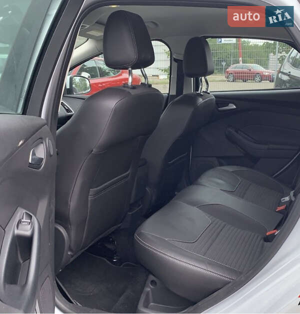 Хэтчбек Ford Focus 2015 в Виннице фото 17 Хэтчбек Ford Focus 2015 в Виннице