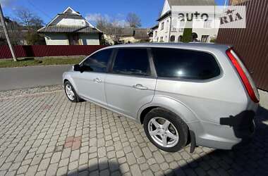 Универсал Ford Focus 2010 в Надворной