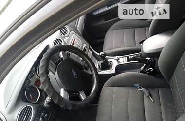 Хэтчбек Ford Focus 2008 в 