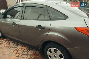 Седан Ford Focus 2013 в 