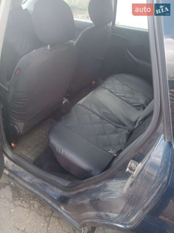 Универсал Ford Focus 2004 в Жовкве