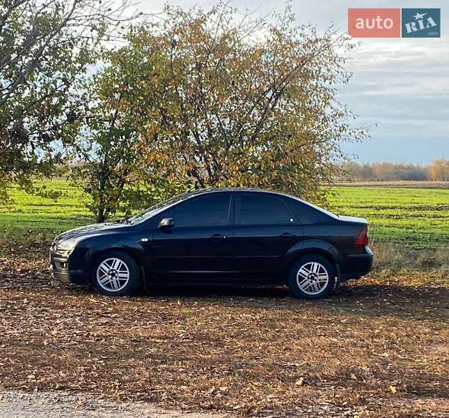 Седан Ford Focus 2006 в Золотоноші