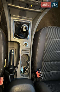 Хэтчбек Ford Focus 2009 в 