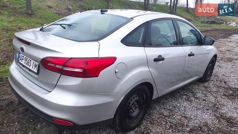 Седан Ford Focus 2016 в Запорожье