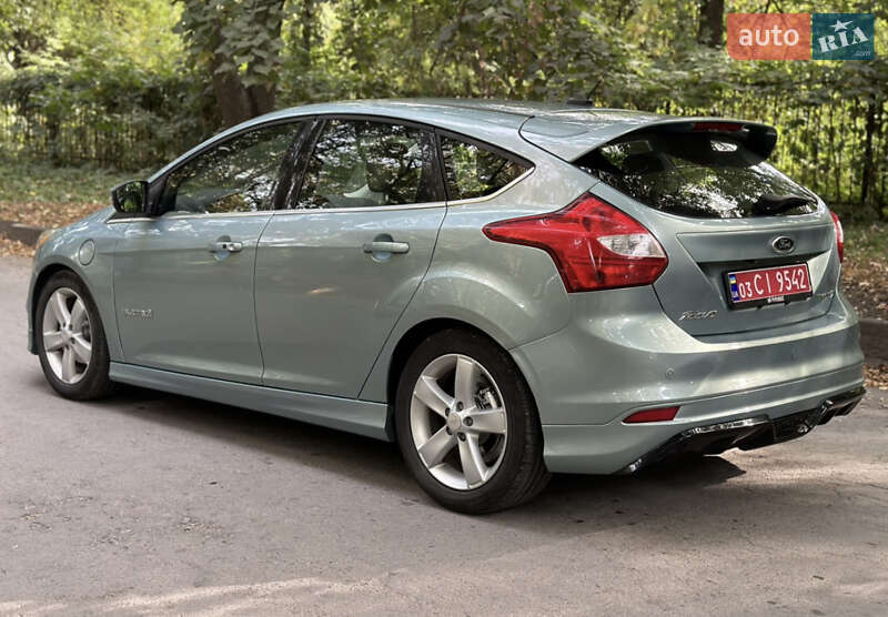 Хэтчбек Ford Focus 2012 в Ровно