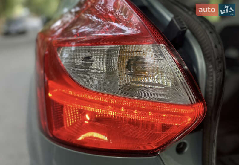 Хэтчбек Ford Focus 2012 в Ровно